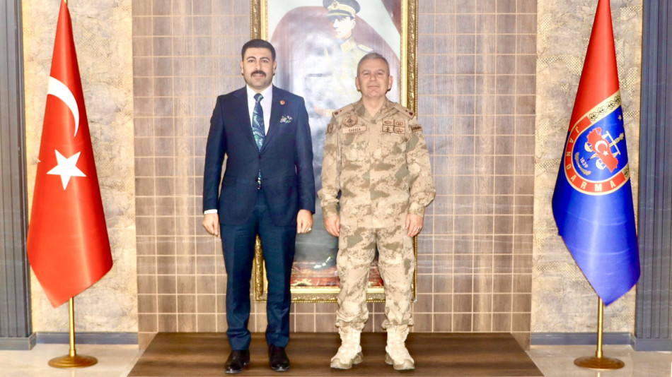 GENEL BAŞKANIMIZ OSMAN KAYA DÖRTYOL JANDARMA TUGAY KOMUTANI NEJDET KARACA’YI ZİYARETTE BULUNDU. / 14 OCAK 2026