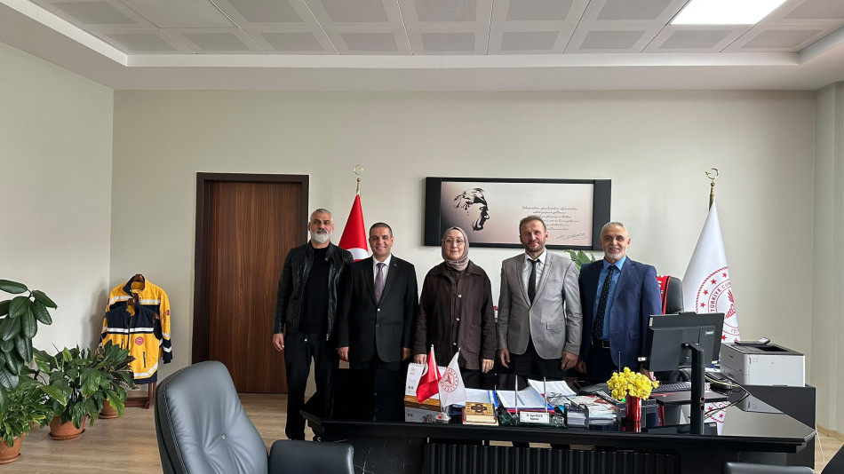 GENÇ SAĞLIK SENDİKASI’NDAN BAYBURT’TA SAHA ZİYARETLERİ